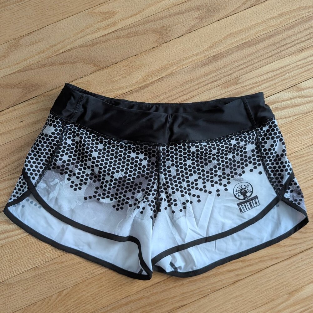 NEW Smashfest Queen Running Shorts Diversify Triathlon Women's Medium 3" black